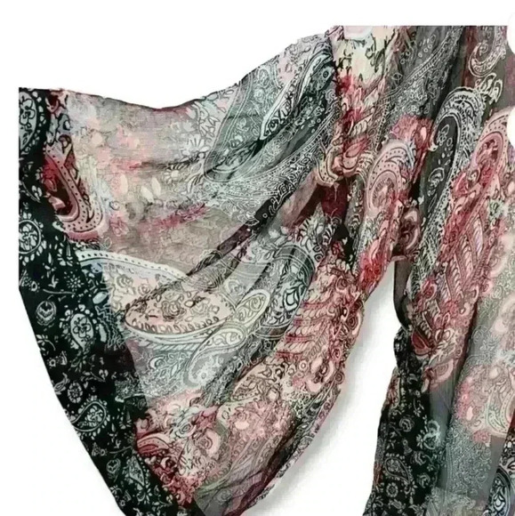 Steve Madden Sonoma Belted Paesley Kimono One size - Picture 2 of 5